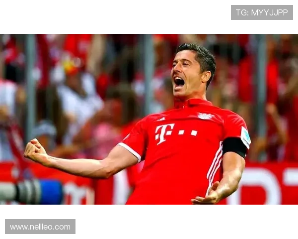 莱万多夫斯基点球能力解析：稳定性是否达到顶级射手标准