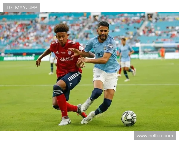 拉菲尼亚与马赫雷斯的技术流边锋之争:进攻效率与创造方式的差异何在? 拉菲尼亚与马赫雷斯的技术流边锋之争:进攻效率与创造方式的差异何在?