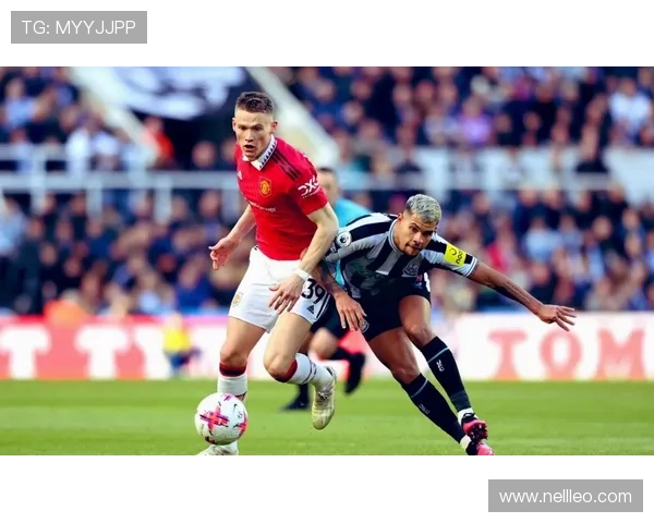 曼联防守体系漏洞频出：稳定性面临考验，对赛季走势形成制约