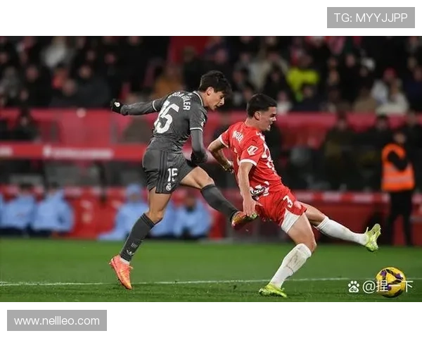 拜仁从压制到拉锯，失控的节奏藏不住了